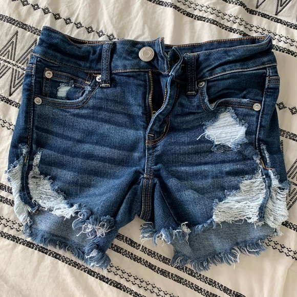 American Eagle Distressed Jean Shorts - Size 0 - Picture 1 of 5